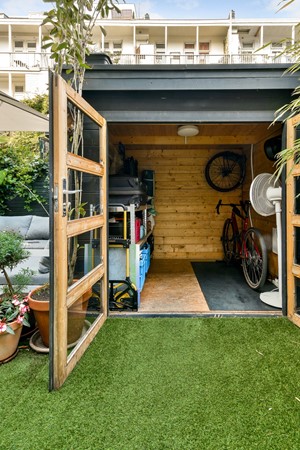 Medium property photo - Van Hogendorpstraat 154H, 1051 BX Amsterdam